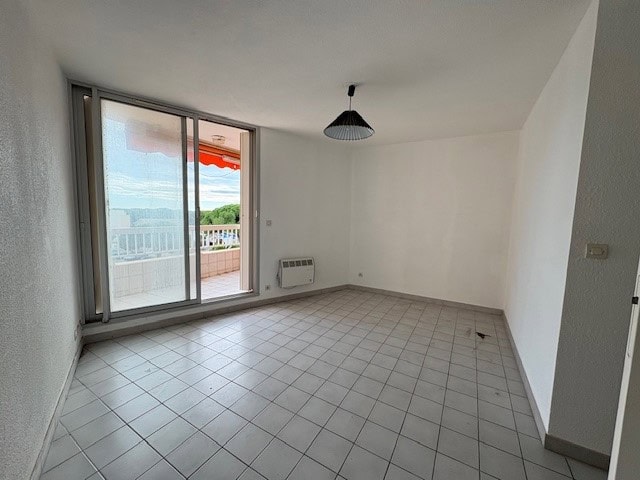 T2 avec parking résidence 1ère ligne