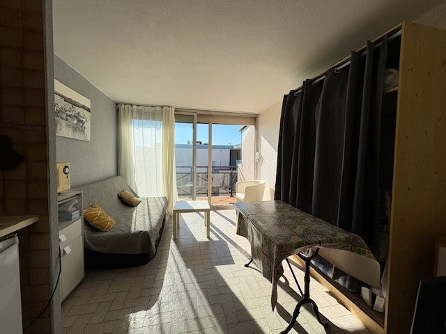 STUDIO DOUBLE CABINE